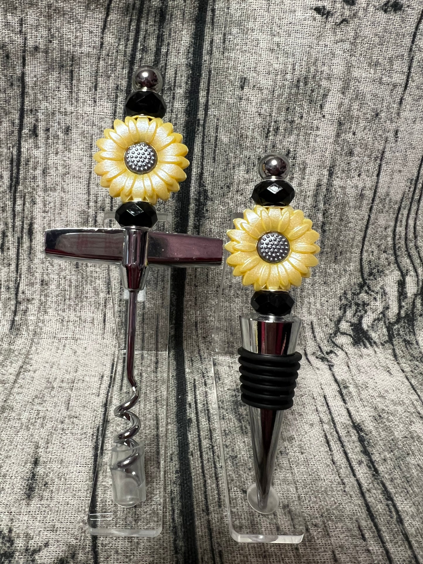 Sunflower Bottle Stopper & Corkscrew Set