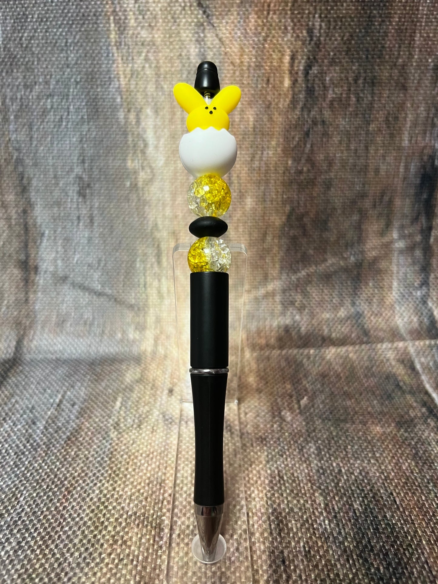 Yellow Bunny Pen