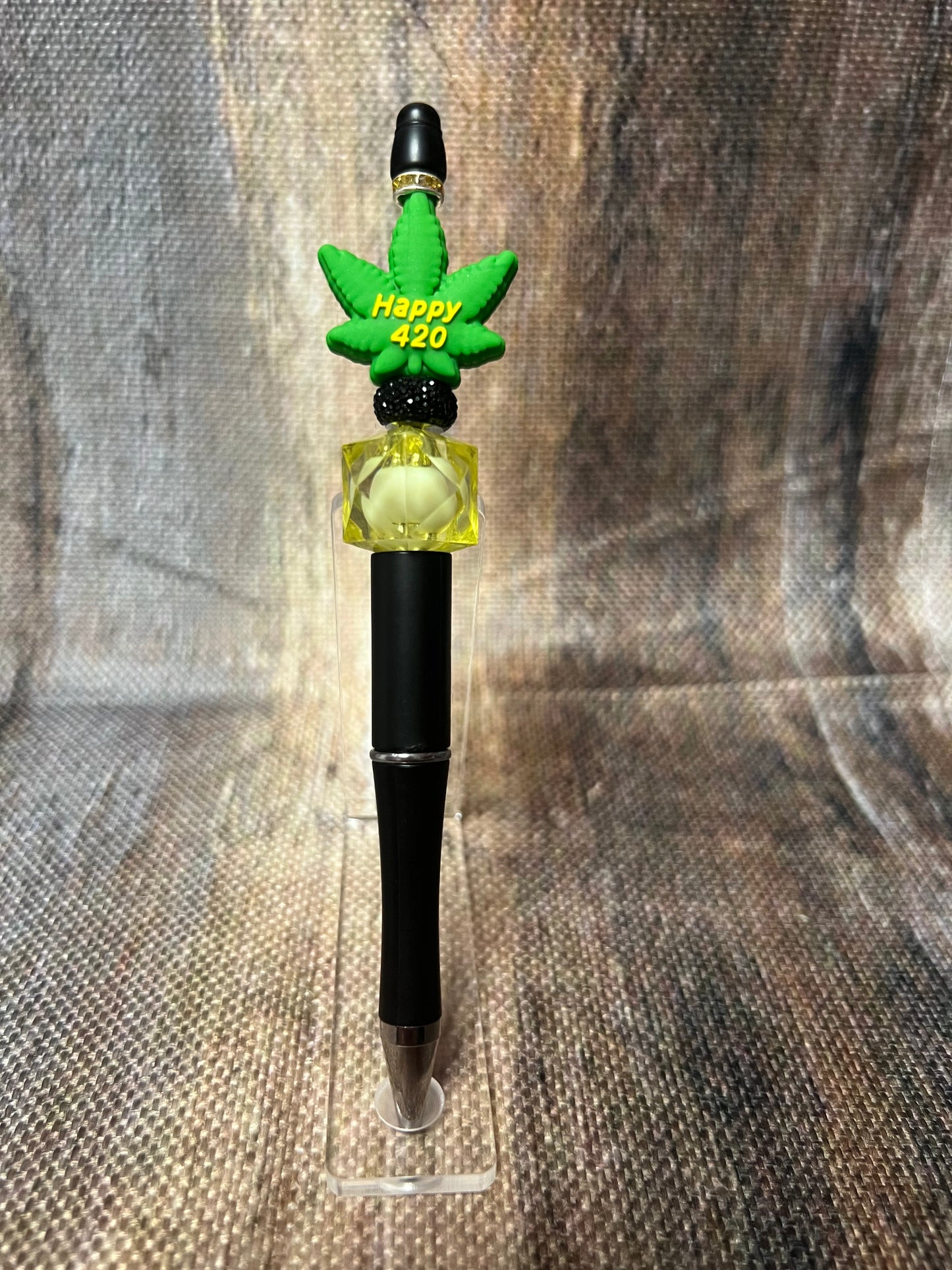 Happy 420 pen