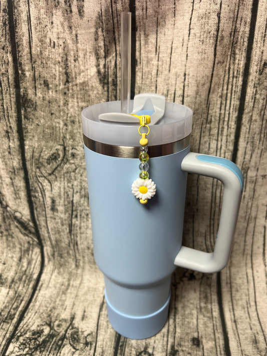 Straw Dangle - White Daisy