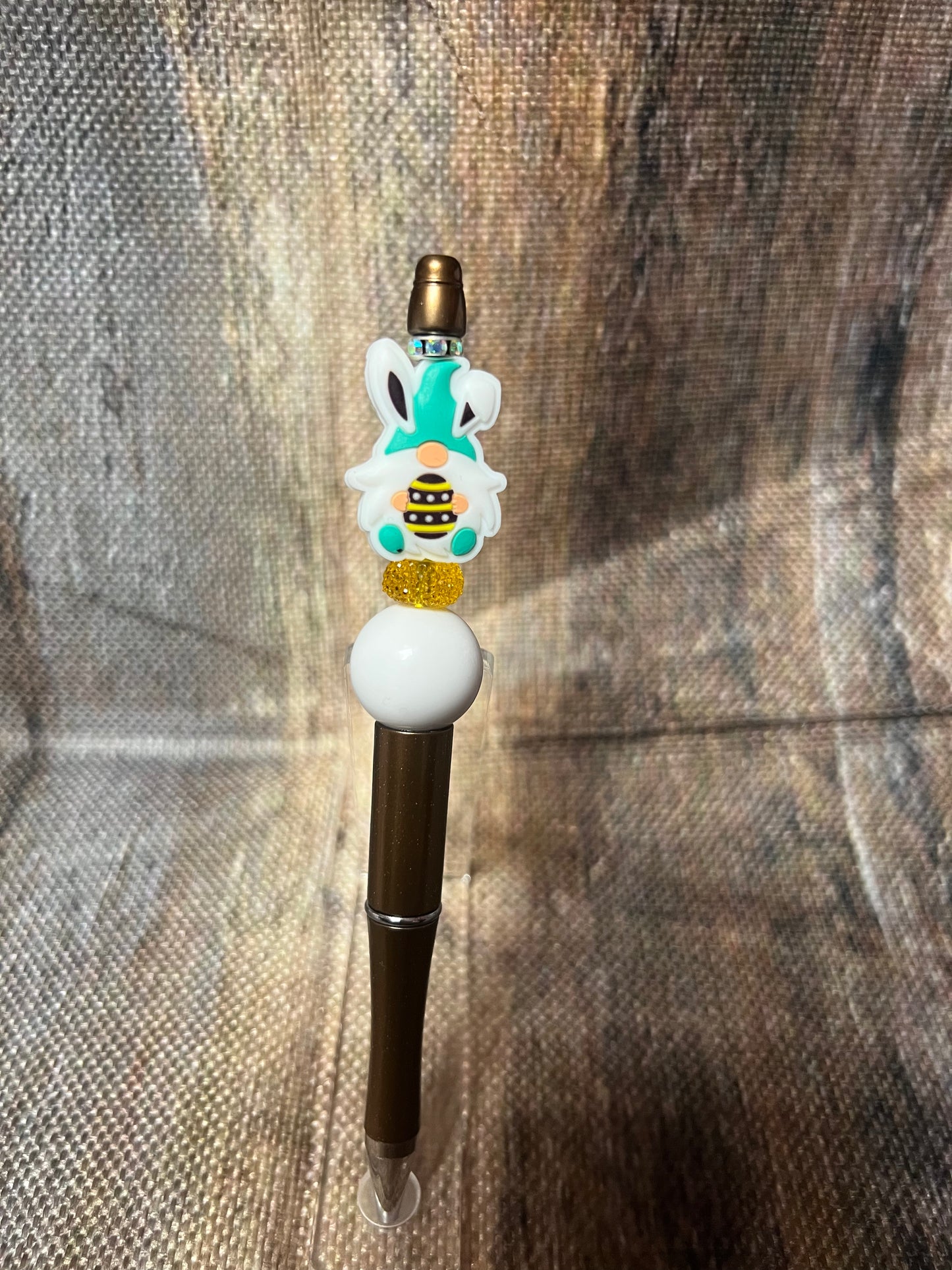 Easter Gnome brown pen