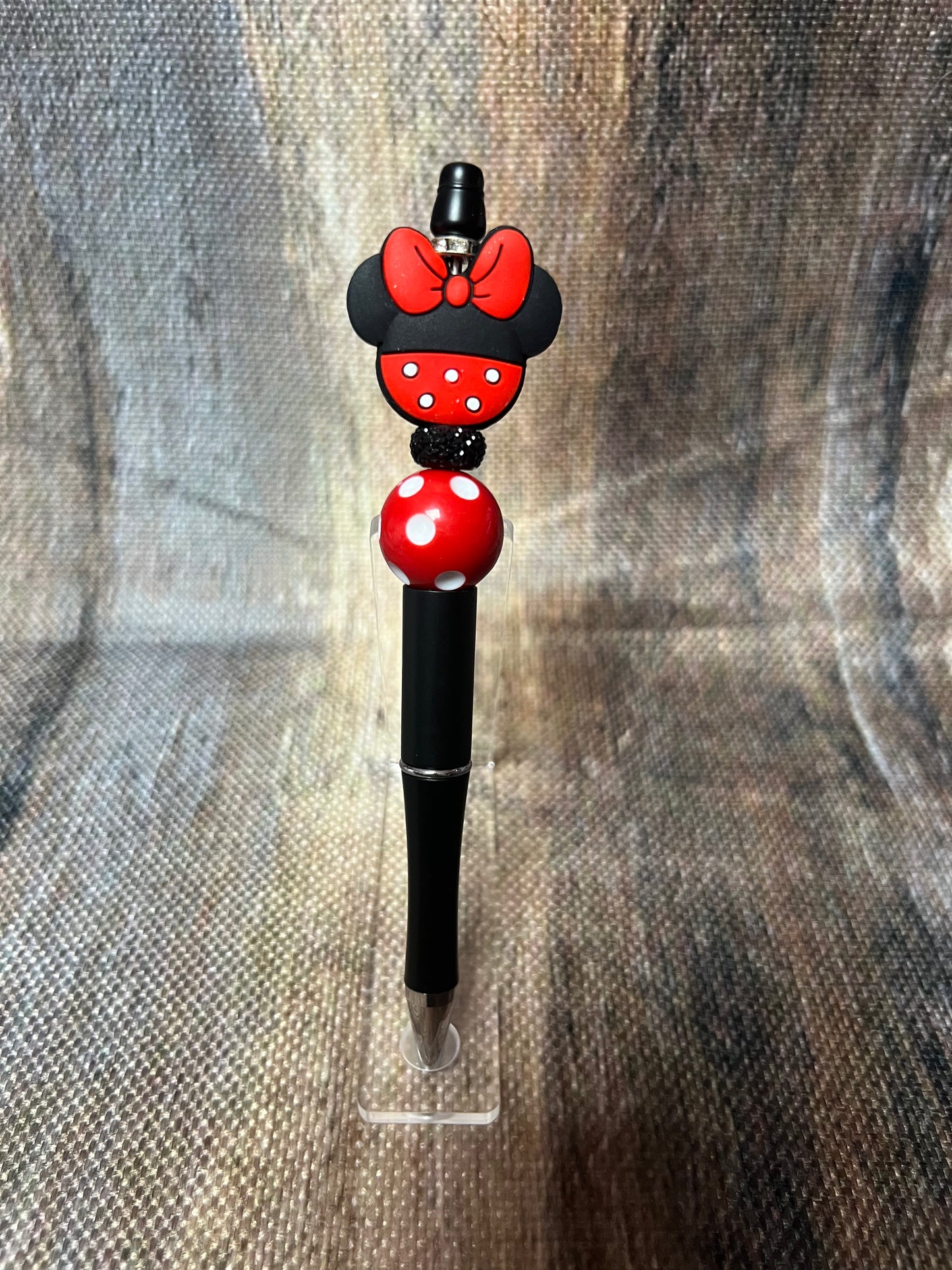 Minnie Pen